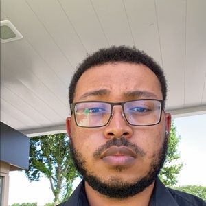 Meet your Posher, Darius